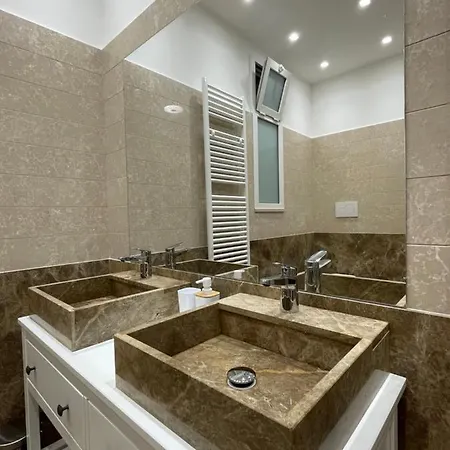 55 In Centro Bed & Breakfast Trani