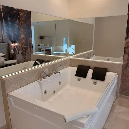 55 In Centro Bed & Breakfast Trani