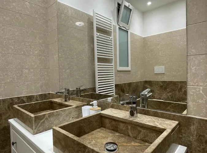 55 In Centro לינה וארוחת בוקר טרני